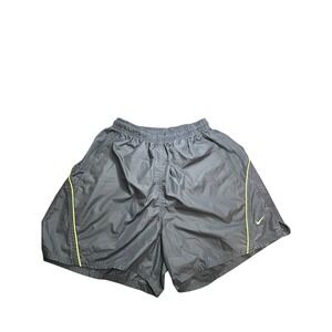 Women's Nike Running Shorts Medium Gray Pockets And Back Pocket‎ Nice